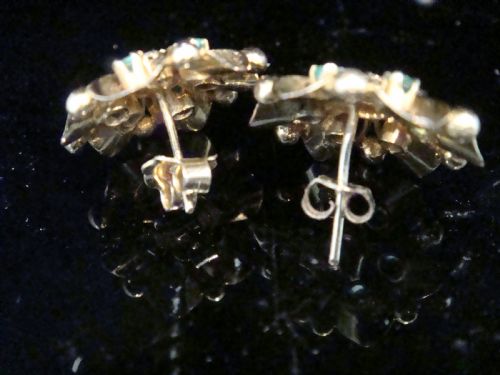 VINTAGE 1930S 18CT EMERALD OLD CUT DIAMOND FLOWER STUDS EARRINGS 6G - ADDITIONAL PHOTO 3