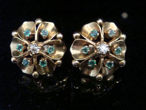 vintage 1930s 18ct emerald old cut diamond flower studs earrings 6g - CATEGORY: ANTIQUE JEWELLERY - DATED 1930