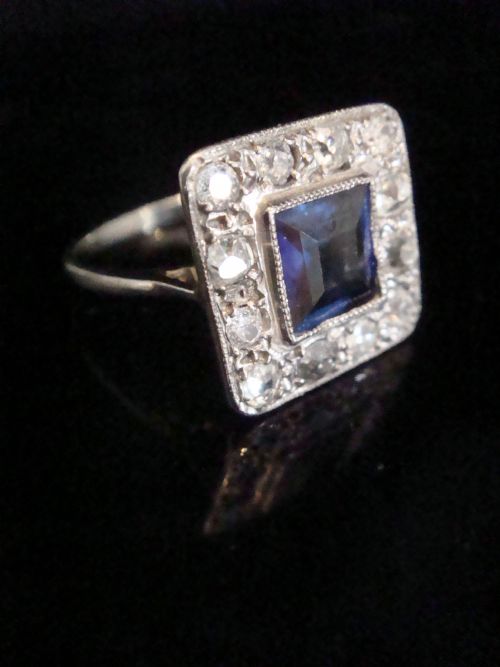 EDWARDIAN PLATINUM 18CT SYNTHETIC SAPPHIRE OLD CUT DIAMOND 060CT CLUSTER RING - ADDITIONAL PHOTO 1