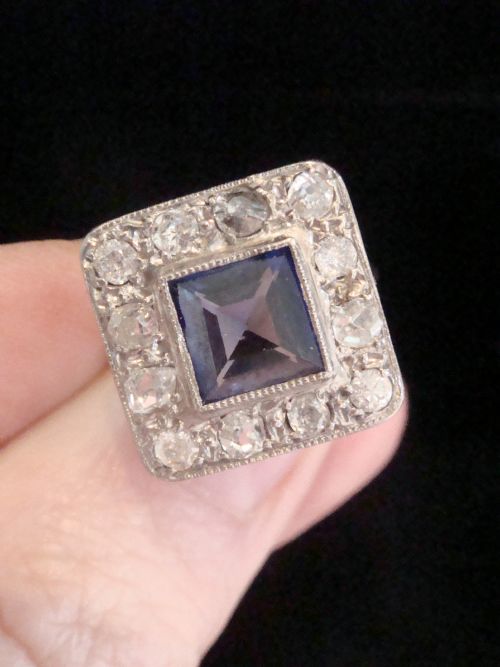 EDWARDIAN PLATINUM 18CT SYNTHETIC SAPPHIRE OLD CUT DIAMOND 060CT CLUSTER RING - ADDITIONAL PHOTO 5