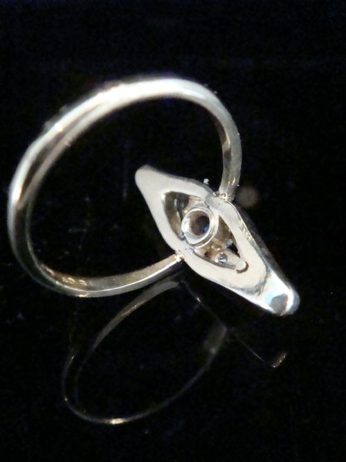 EDWARDIAN PLATINUM 18CT YELLOW GOLD OLD CUT DIAMOND SAPPHIRE MARQUIS RING - ADDITIONAL PHOTO 2