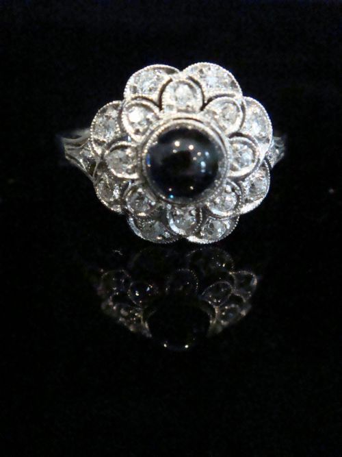 ART DECO 18CT WHITE GOLD CABOCHON SAPPHIRE OLD CUT DIAMOND CLUSTER RING - ADDITIONAL PHOTO 1