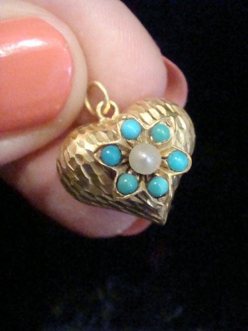 VICTORIAN HIGH CARAT 15CT YELLOW GOLD TURQUOISE AND PEARL HEART PUFF PENDANT - ADDITIONAL PHOTO 1