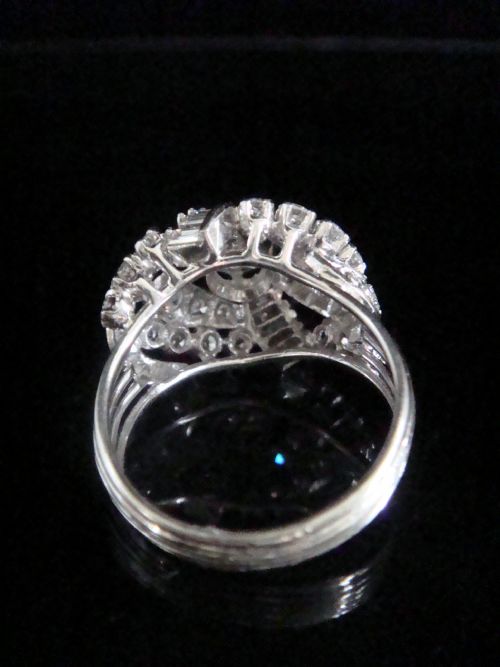 ART DECO 18CT OLD TRANSITIONAL CUT DIAMOND BOMBE 220CT RING - ADDITIONAL PHOTO 2