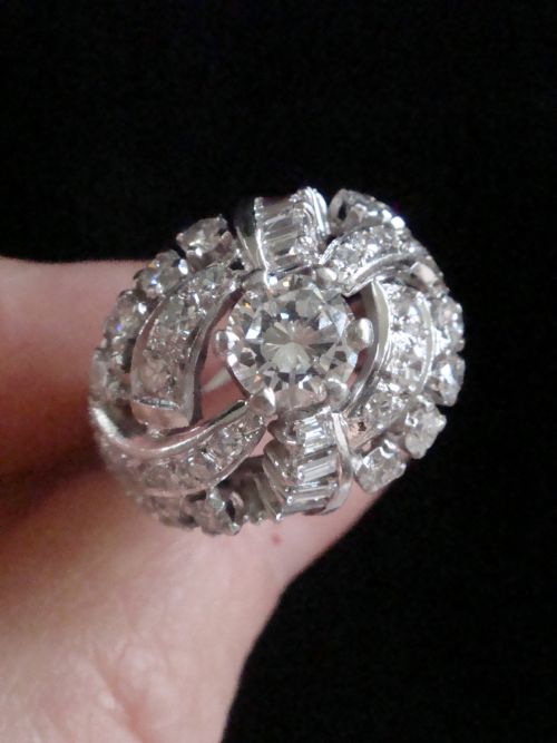 ART DECO 18CT OLD TRANSITIONAL CUT DIAMOND BOMBE 220CT RING - ADDITIONAL PHOTO 3