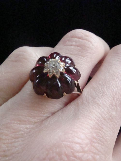 VICTORIAN 15CT CABOCHON GARNET OLD CUT DIAMOND STAR CLUSTER - ADDITIONAL PHOTO 3