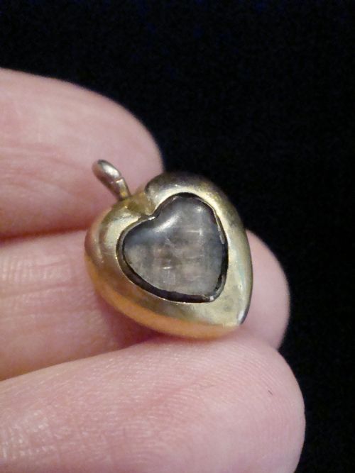 VICTORIAN 15CT HIGH CARAT HEART MEMORIAL PUFF PENDANT LOCKET 12G - ADDITIONAL PHOTO 1