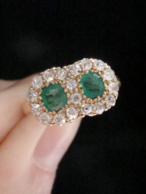 EDWARDIAN 18CT YELLOW GOLD EMERALD DIAMOND DOUBLE TOI ET MOI CLUSTER RING - ADDITIONAL PHOTO 4
