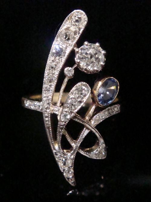 EDWARDIAN FRENCH 18CT YELLOW GOLD PLATINUM SAPPHIRE DIAMOND 075CT NOUVEAU RING - ADDITIONAL PHOTO 3