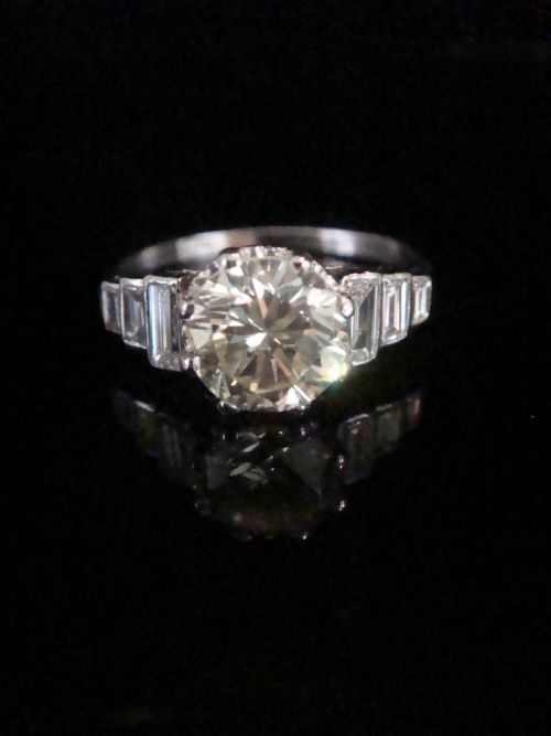 art deco platinum diamond 208ct solitaire ring - CATEGORY: ANTIQUE JEWELLERY - DATED 1920