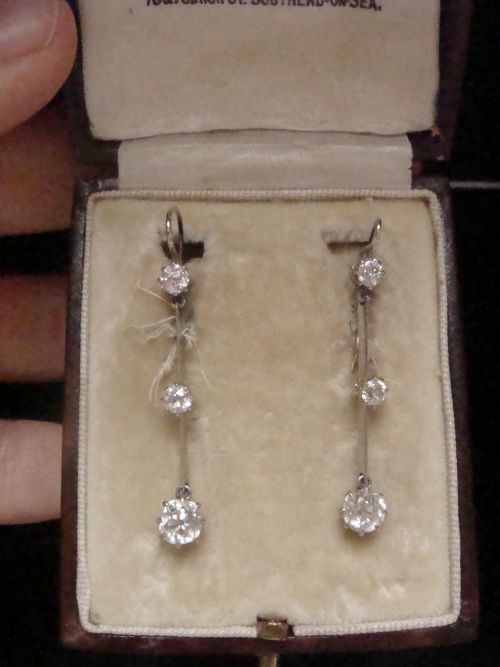 EDWARDIAN 18CT LARGE OLD CUT DIAMOND 170CT DROP EARRINGS - ADDITIONAL PHOTO 5