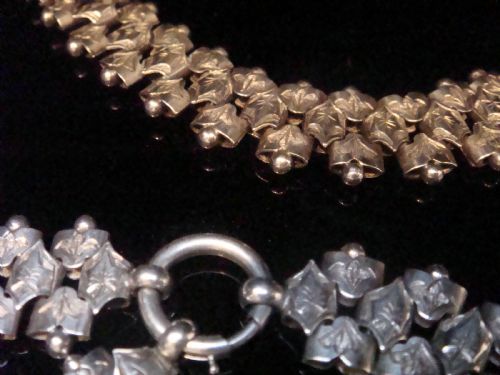 EARLY VICTORIAN SILVER BOOK CHAIN AND LOCKET - ADDITIONAL PHOTO 4