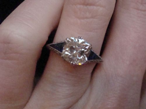 FRENCH ART DECO PLATINUM 180CT TRANSITIONAL CUT DIAMOND SAPPHIRE SOLITAIRE RING - ADDITIONAL PHOTO 6