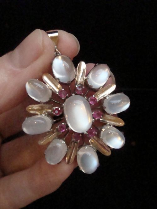1930s 1950s large 9ct natural moonstone and ruby pendant - CATEGORY: ANTIQUE JEWELLERY - DATED 1940
