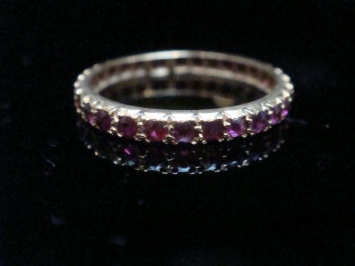 edwardian 18ct yellow gold natural ruby full eternity ring size q 12 - CATEGORY: ANTIQUE JEWELLERY - DATED EDWARDIAN
