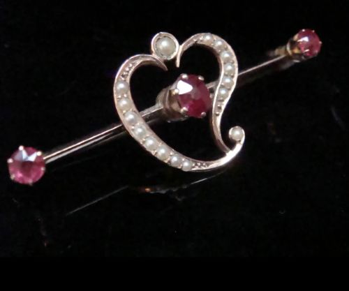 EDWARDIAN 9CT RUBY AND PEARL HEART BROOCH - ADDITIONAL PHOTO 2