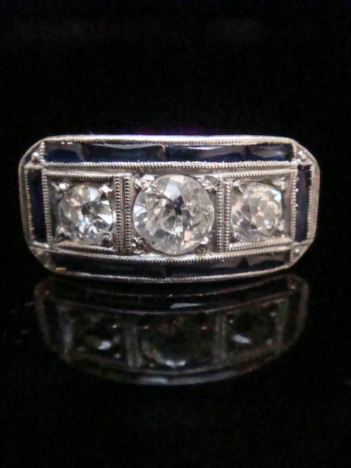 ART DECO 1920S PLATINUM SAPPHIRE AND DIAMOND RING - ADDITIONAL PHOTO 8