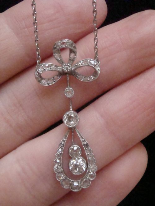 EDWARDIAN 18CT WHITE GOLD DIAMOND BOW NECKLACE - ADDITIONAL PHOTO 2