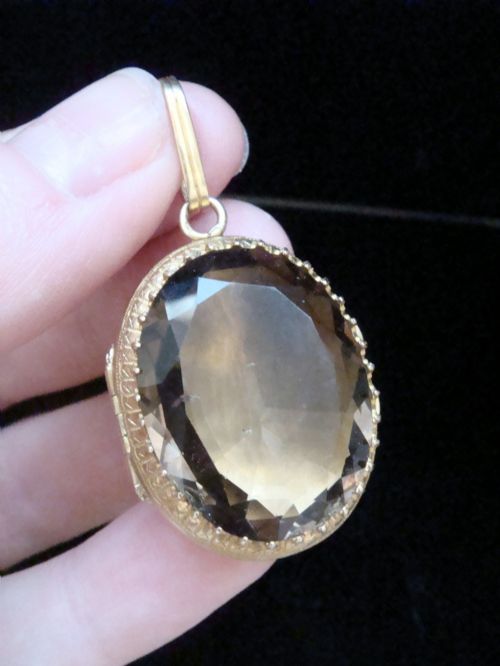 Victorian 18ct Yellow Gold Citrine Locket Pendant