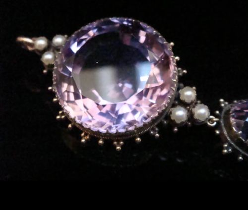 Victorian 15ct Yellow Gold Large Amethyst Pendant