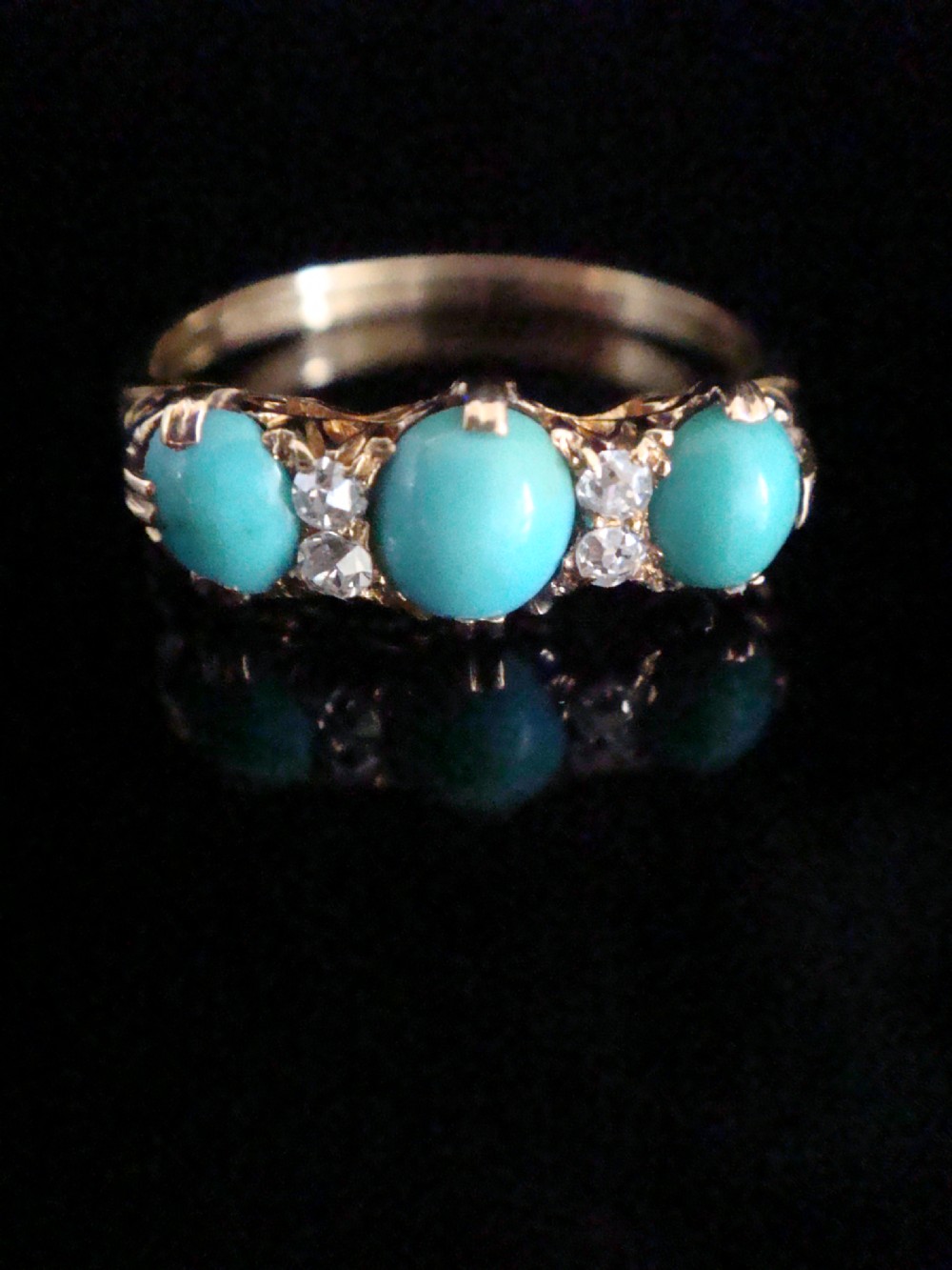 Edwardian 18ct yellow hold natural turquoise and diamond 3 stone ring