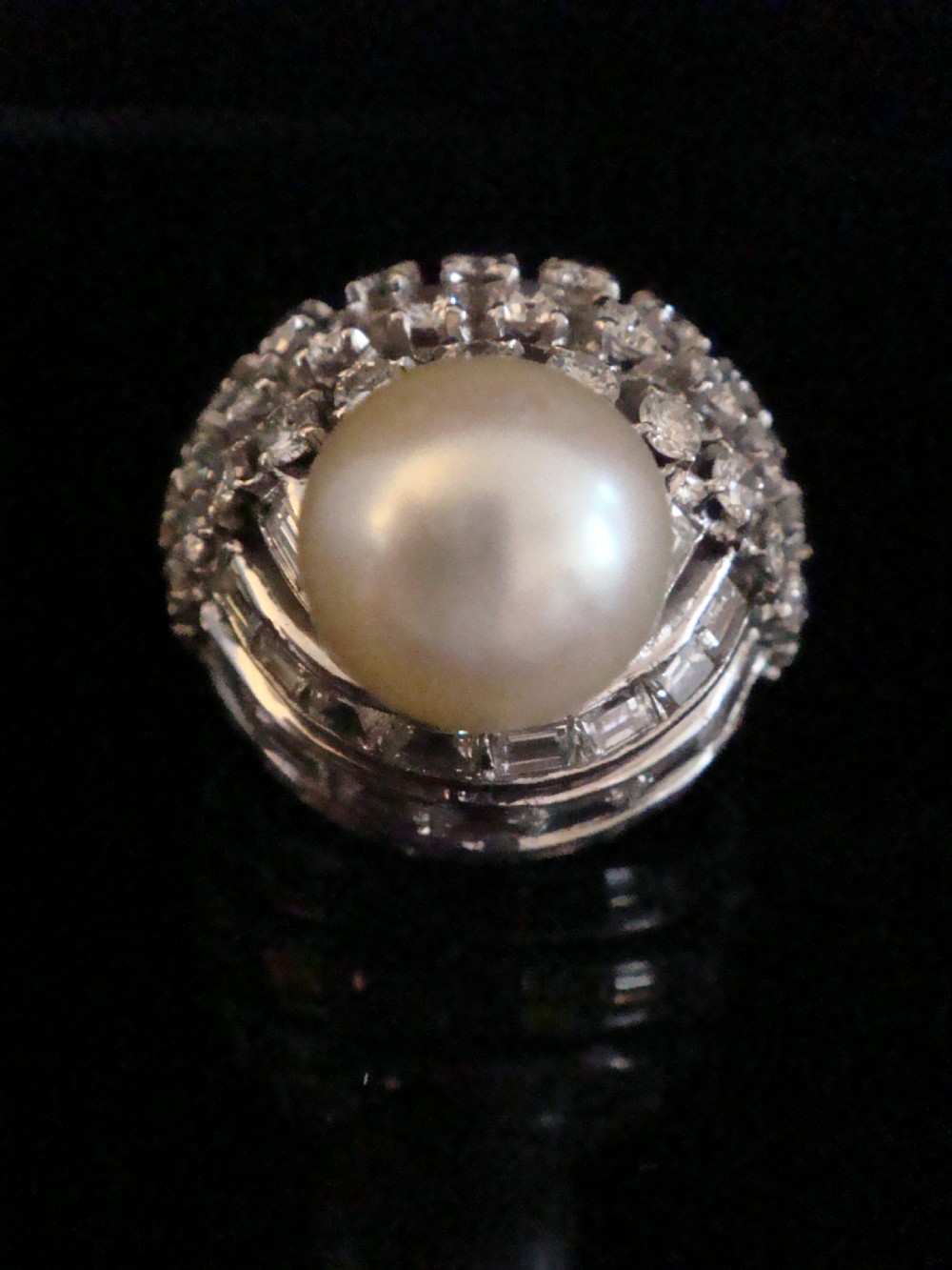 RETRO 1960S 14CT NATURAL CULTURED PEARL AND DIAMOND 3.00CT DESIGNER RING 11G