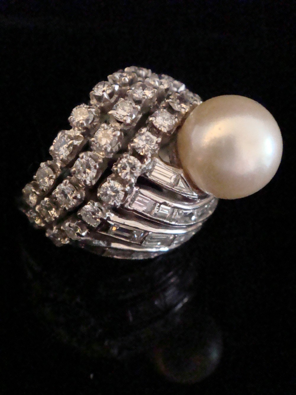 RETRO 1960S 14CT NATURAL CULTURED PEARL AND DIAMOND 3.00CT DESIGNER RING 11G View II