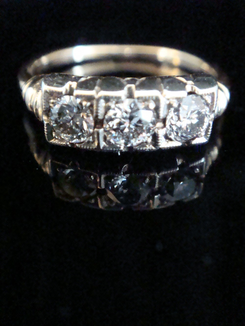 Art deco 18ct yellow gold Platinum old cut diamond 0.30ct trilogy three stone ring