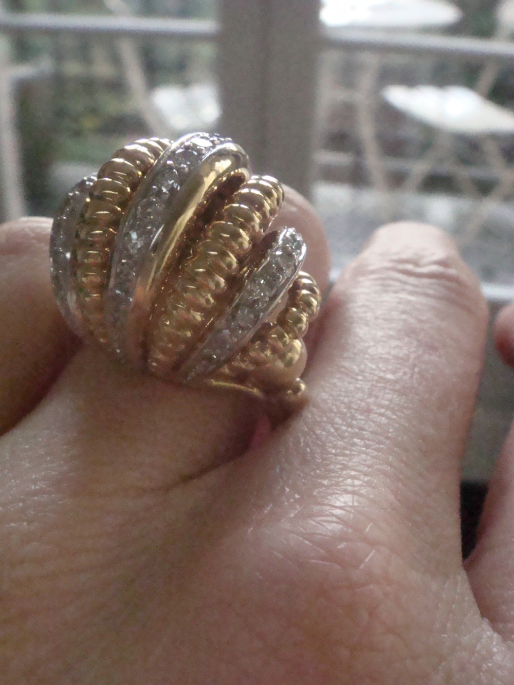 RETRO 1950s 18CT PLATINUM DIAMOND BOMBE SET COCKTAIL DESIGNER RING 15.1g View II