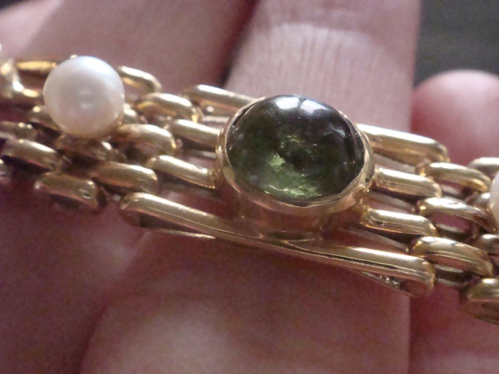 EDWARDIAN 9CT SUFFRAGETTE CABOCHON AMETHYST PERIDOT PEARL GATE BRACELET 17.1G View III