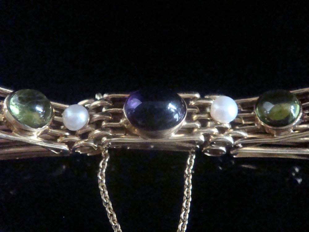 EDWARDIAN 9CT SUFFRAGETTE CABOCHON AMETHYST PERIDOT PEARL GATE BRACELET 17.1G View V