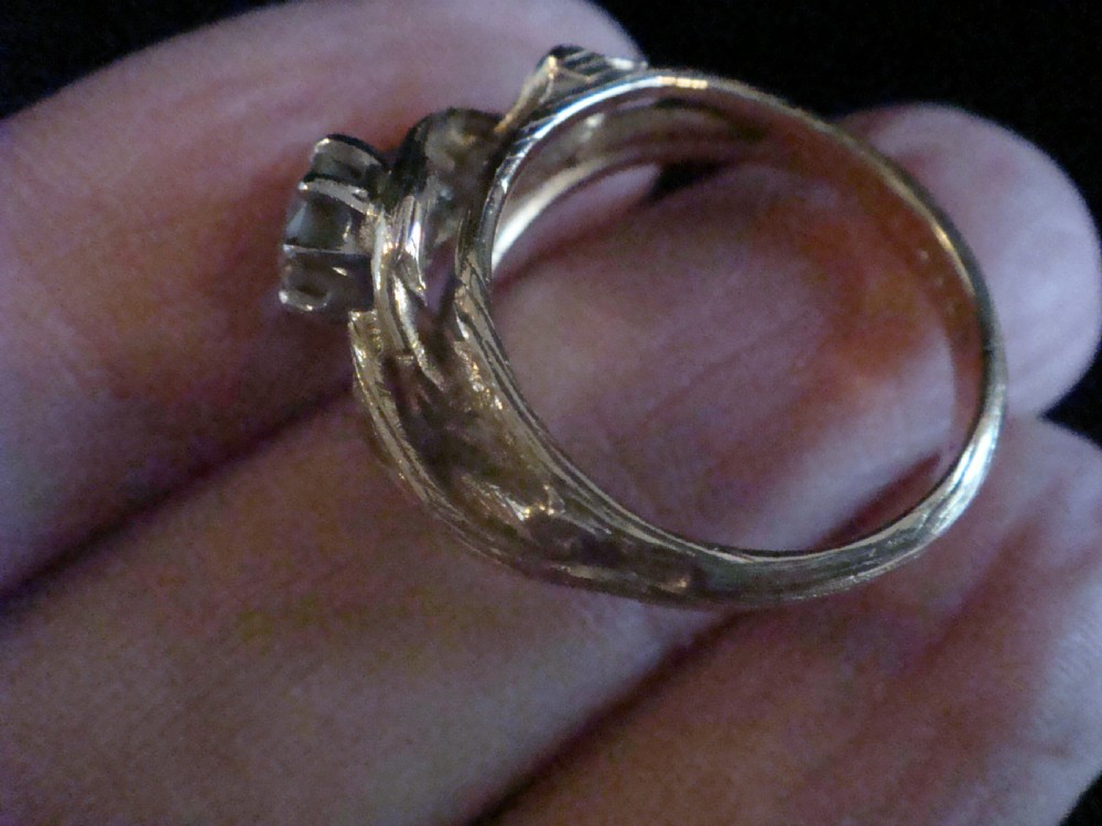 Vintage Retro 18ct yellow gold diamond solitaire 0.60ct with bamboo shank design View II