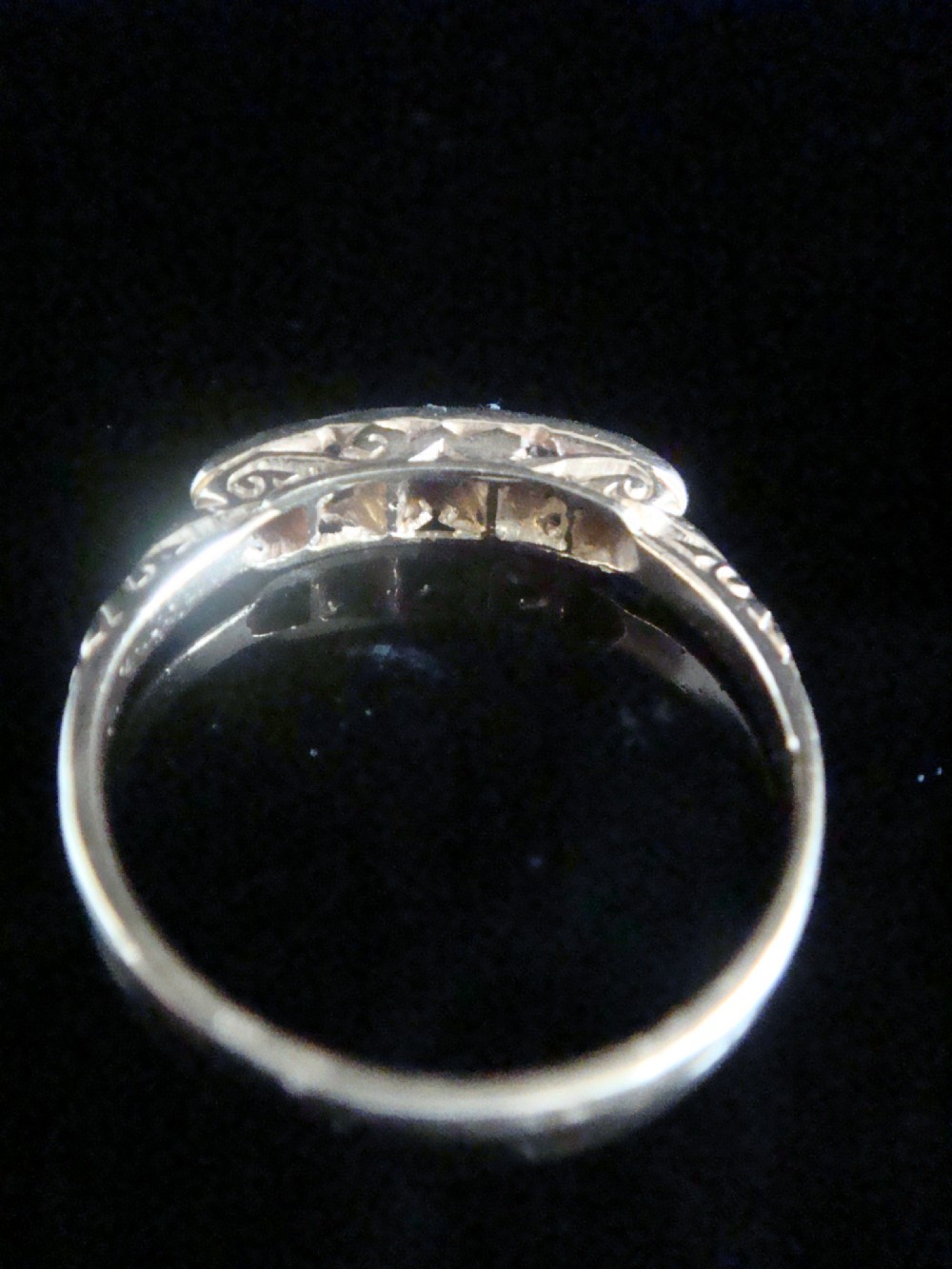 Edwardian Art deco 18ct yellow gold platinum diamond 0.45ct 5 stone ring View III