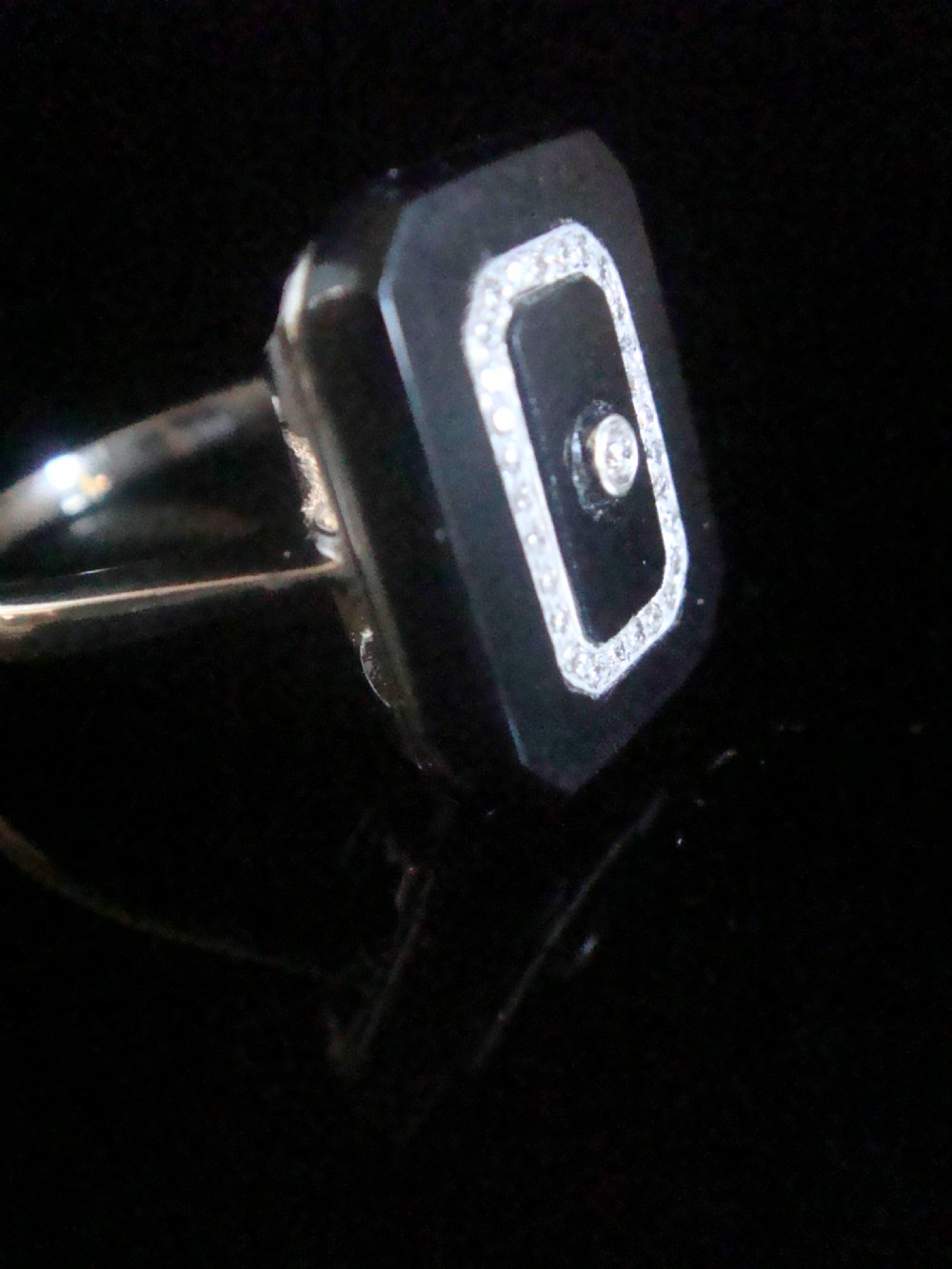 ART DECO 18CT ONYX AND DIAMOND PLAQUE RING- SUCH FAB STYLE! View II