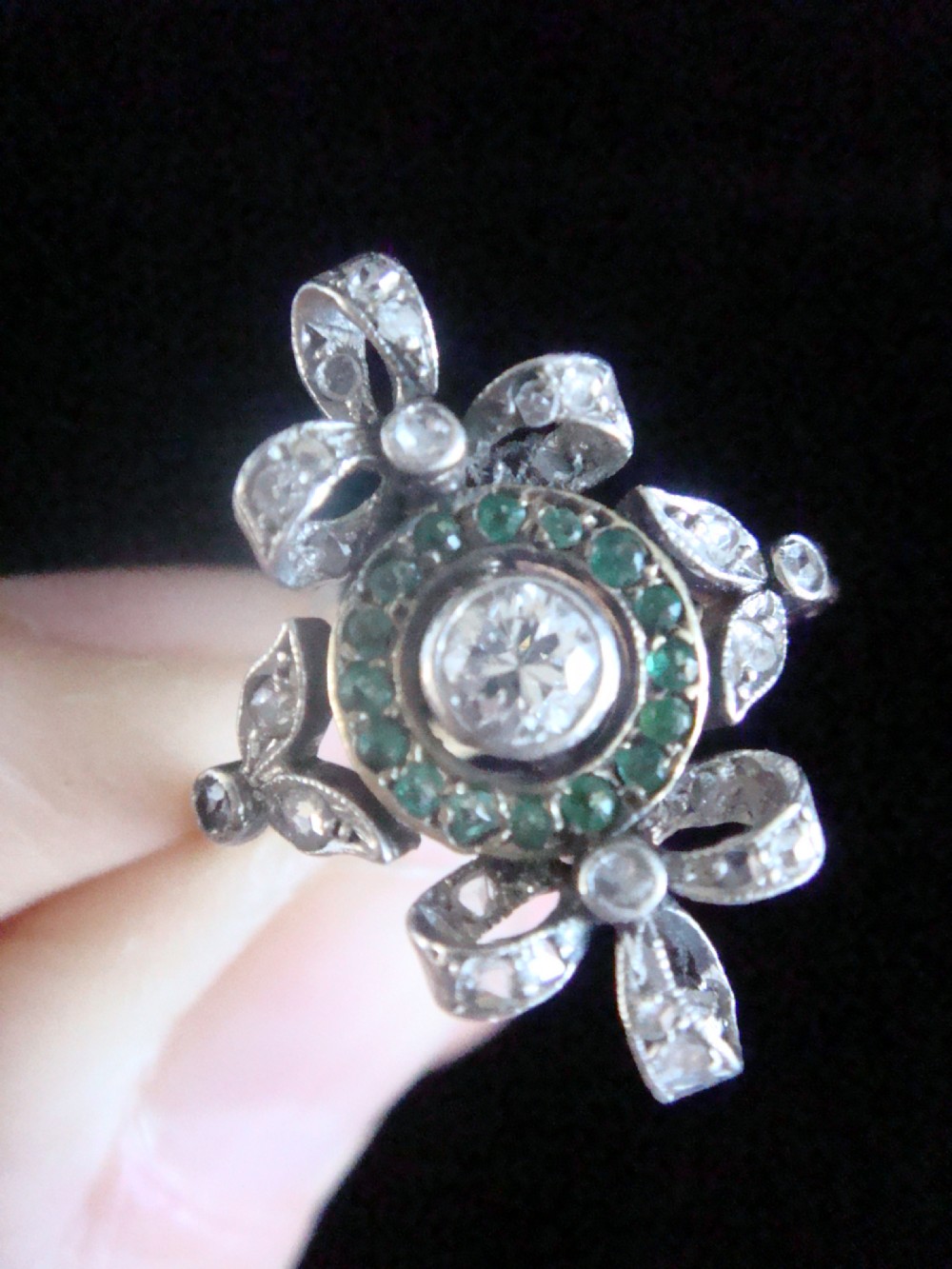 Edwardian 18ct platinum emerald and rose cut diamond bow ring View II