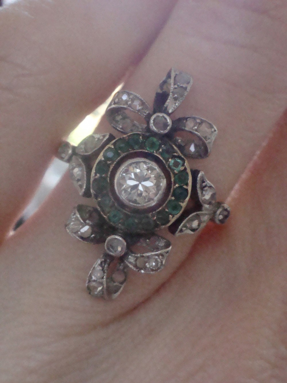 Edwardian 18ct platinum emerald and rose cut diamond bow ring View V