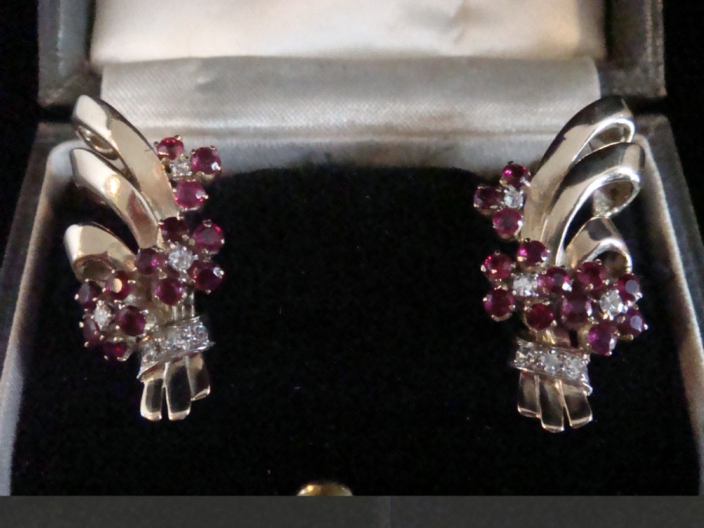 VINTAGE 1950S RETRO 18CT NATURAL RUBY DIAMOND FLOWER FAN CLIP EARRINGS View VII