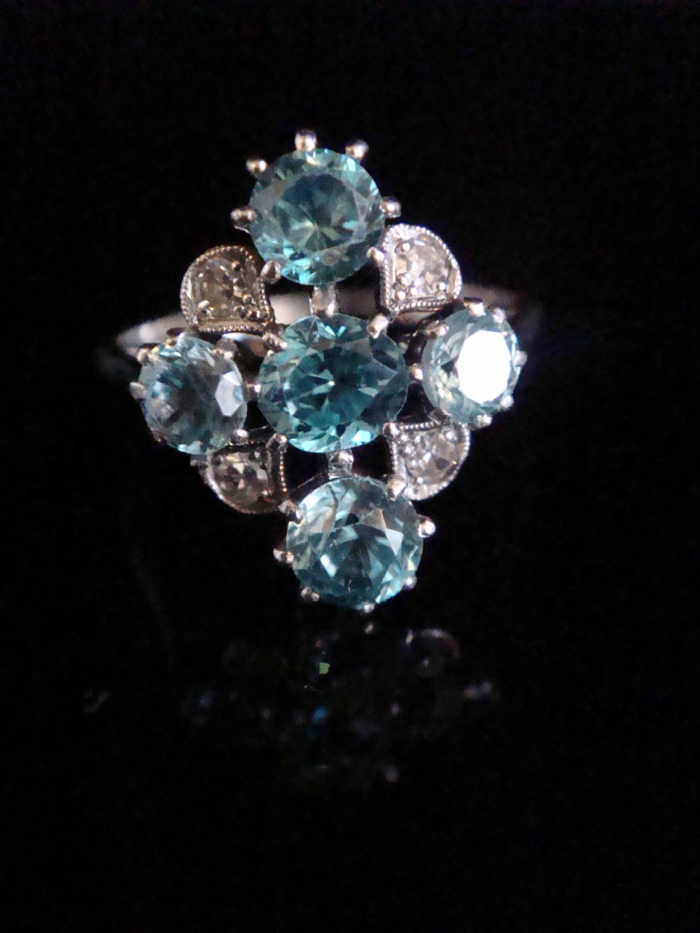 EDWARDIAN PLATINUM LARGE NATURAL BLUE ZIRCON 1.75CT DIAMOND RING