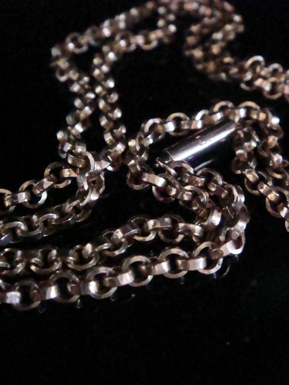 EDWARDIAN 9CT ROSE YELLOW GOLD SOLID CHAIN 20 INCHES 10.8g BAREL CLASP AND TAG View II