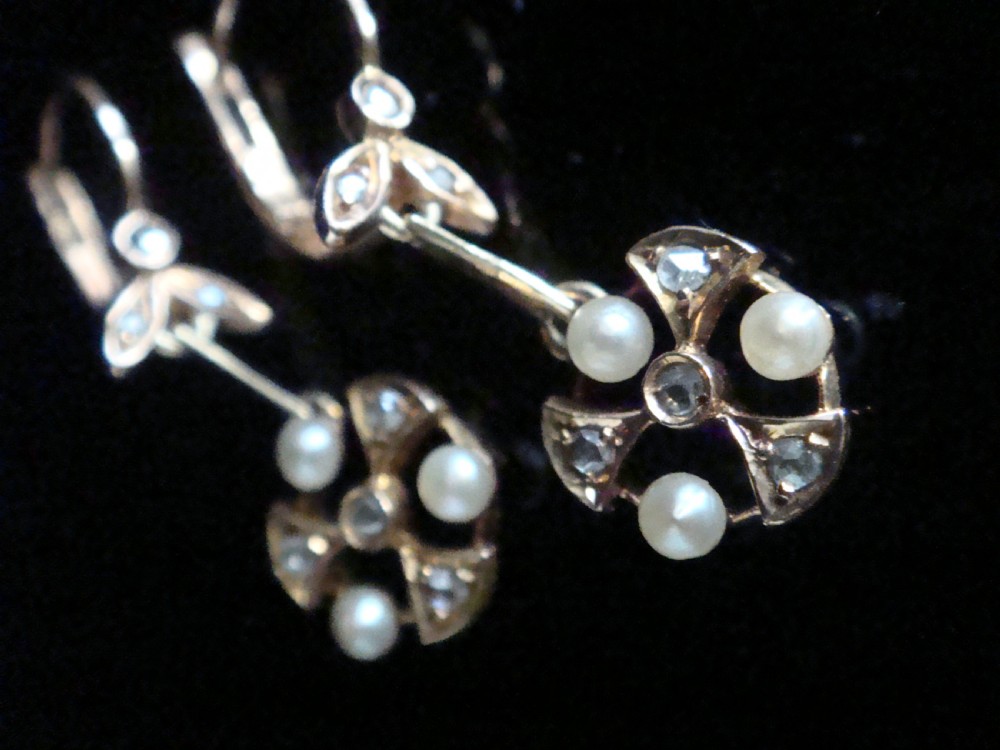 FRENCH EDWARDIAN 18CT YELLOW GOLD NATURAL PEARL DIAMOND DORMEUSE DROP EARRINGS View II