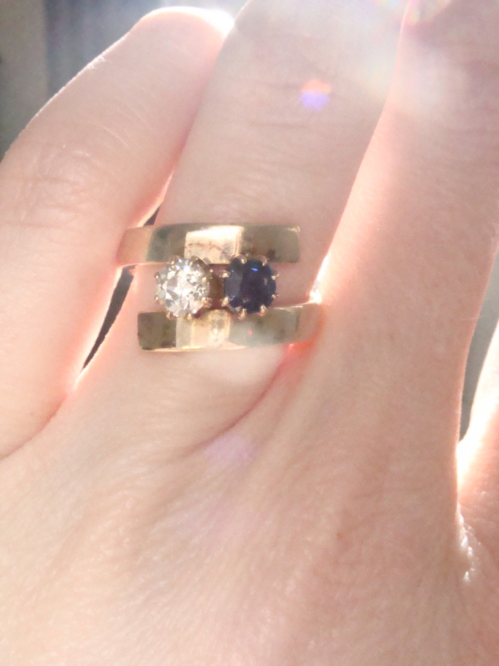 1940s RETRO 18CT NATURAL SAPPHIRE AND DIAMOND DESIGNER TOI ET MOI 2 STONE RING View VIII
