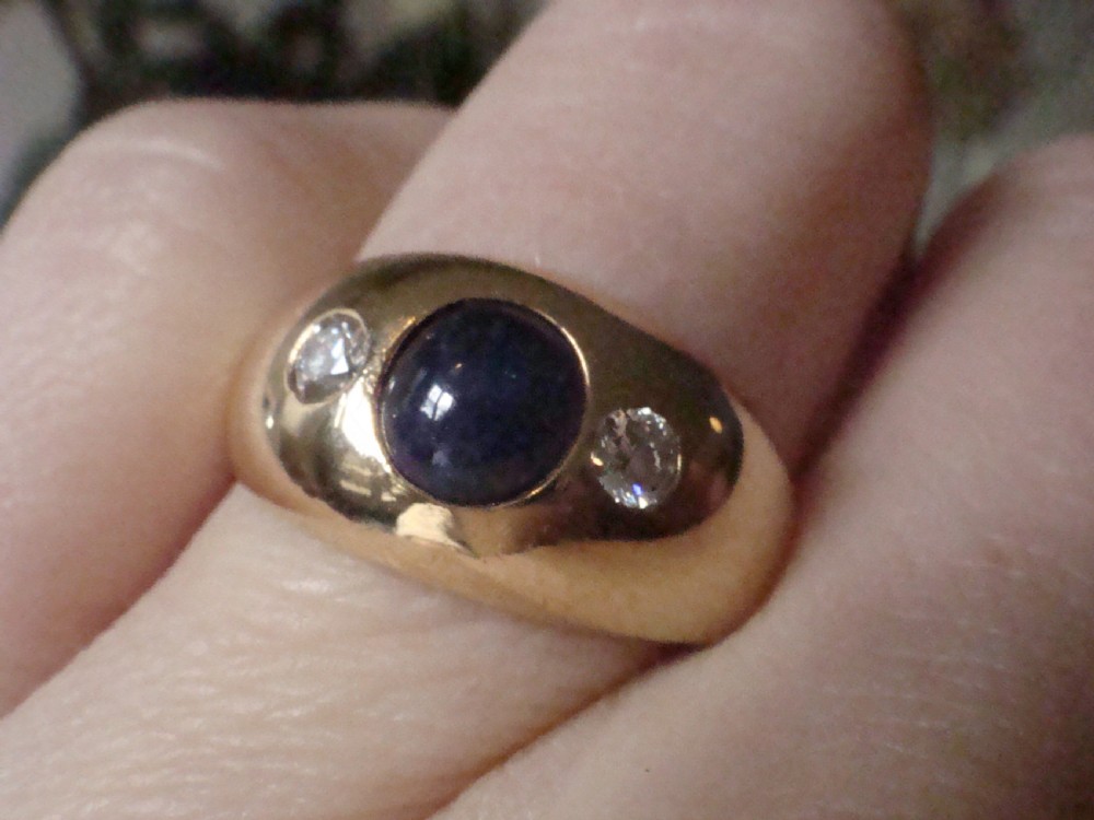 FRENCH 18CT YELLOW GOLD NATURAL CABOCHON SAPPHIRE DIAMOND 3 STONE GYPSY RING View III