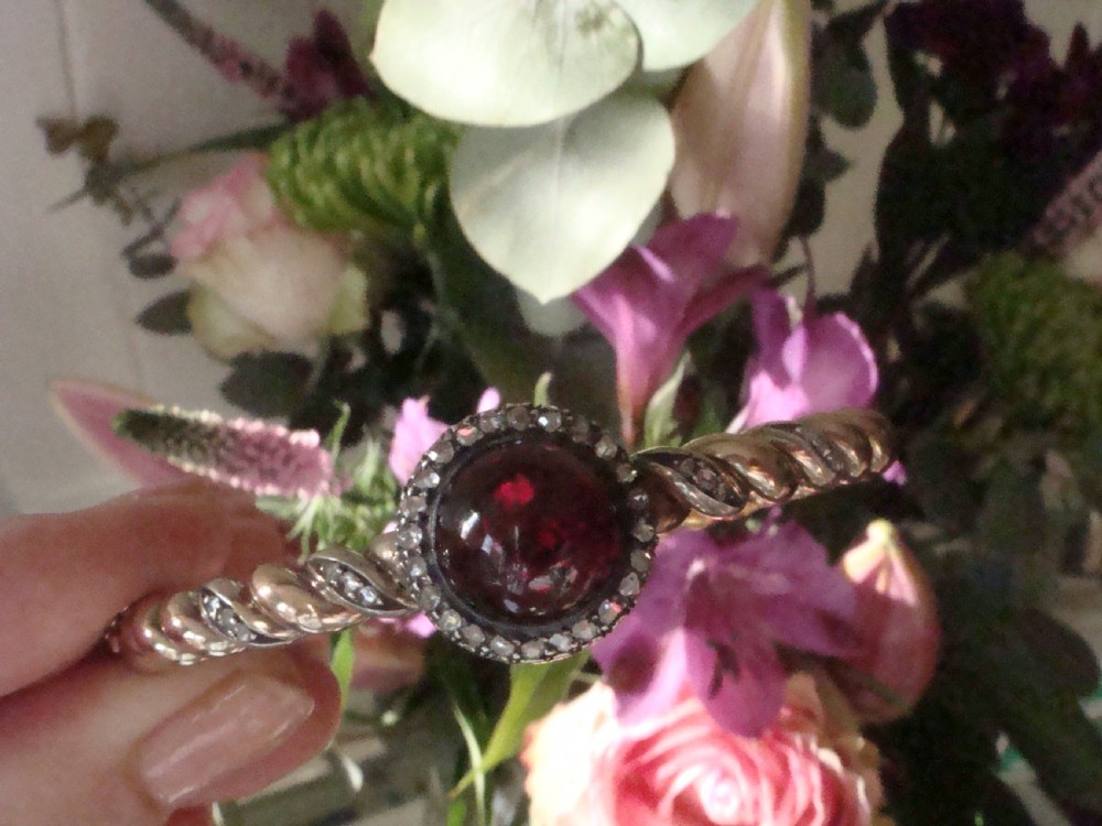 RARE EDWARDIAN FRENCH 18CT LARGE CABOCHON GARNET ROSE CUT DIAMOND BANGLE 20G View V