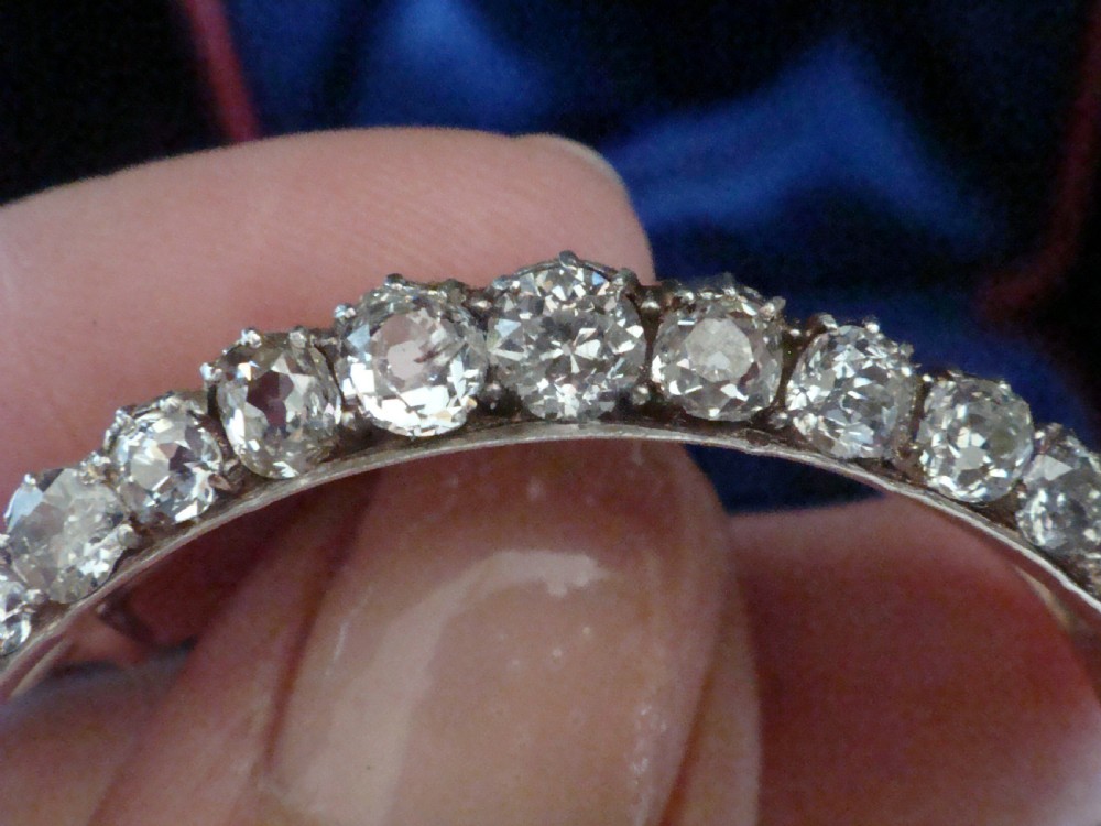 VICTORIAN 18CT DIAMOND CRESCENT BROOCH AND HAIR PIN CONVERSION FITTED CASE
 View IV