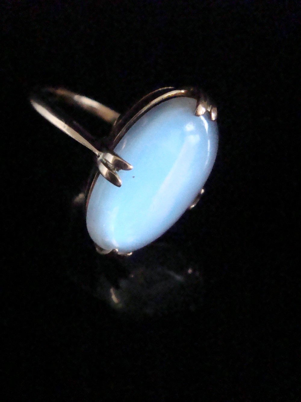 EDWARDIAN LARGE 9CT YELLOW GOLD NATURAL MOONSTONE SINGLE STONE SOLITAIRE RING