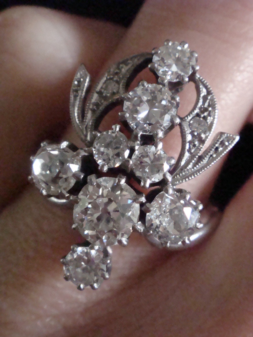 EDWARDIAN FRENCH 18CT PLATINUM ART NOUVEAU DIAMOND 2.05CT RING View II