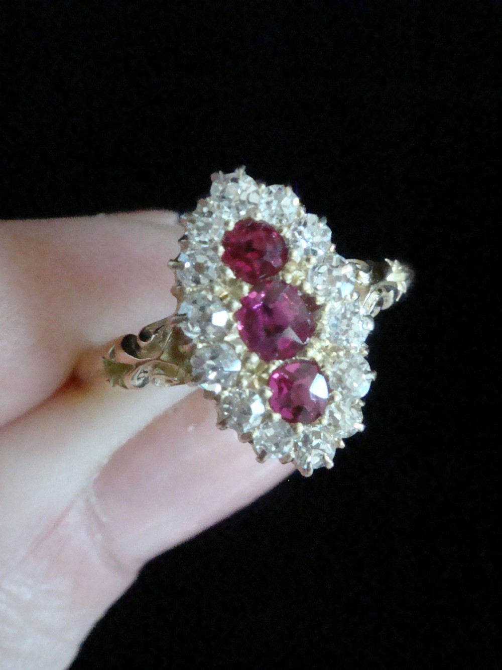 EDWARDIAN FINE QUALITY 18CT YELLOW GOLD NATURAL RUBY DIAMOND MARQUIS  RING View V