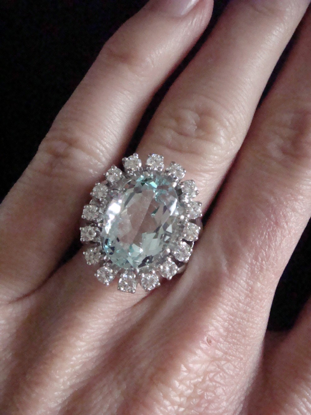 14CT 1940s VINTAGE WHITE GOLD NATURAL AQUAMARINE 6CT & DIAMOND 1.12CT RING View III