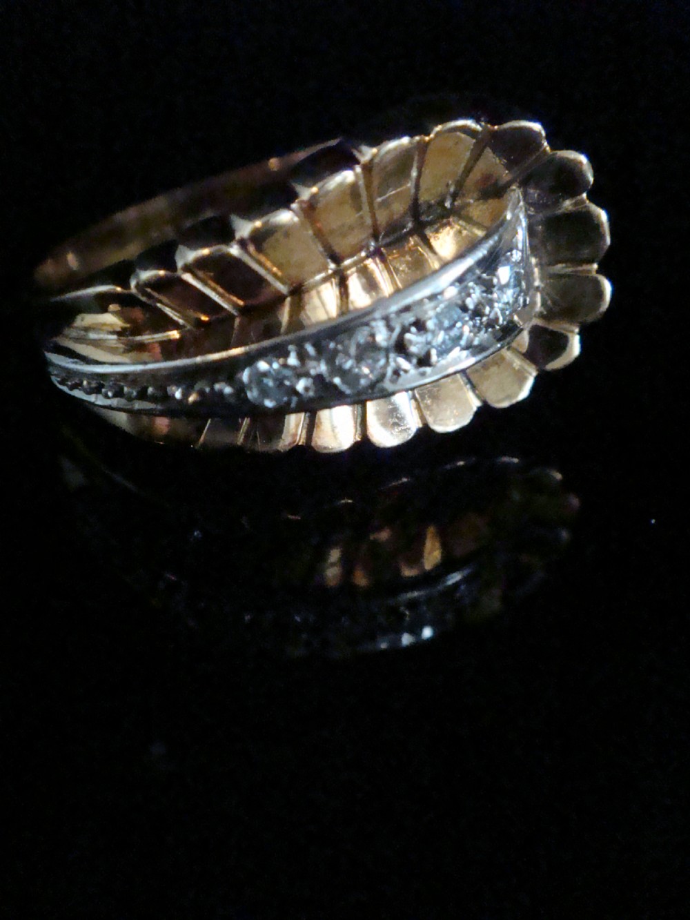 RETRO 1950S FRENCH TANK 18CT SCALLOPED PLATINUM DIAMOND SET COCKTAIL RING