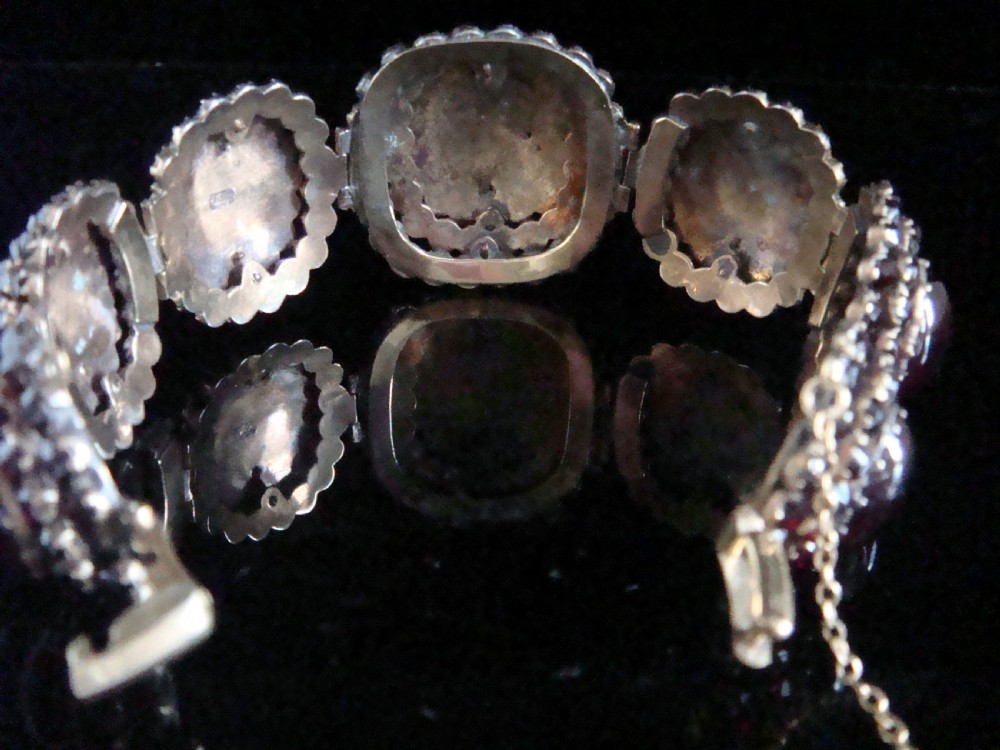HUGE VICTORIAN BOHEMIAN CABOCHON GARNET BRACELET 56G 7